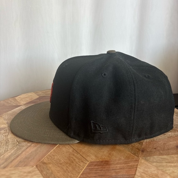 New Era 59FIFTY Oakland Athletics Rustic Fall Cap | Size 7 1/2 (59.6cm) - Picture 4 of 5